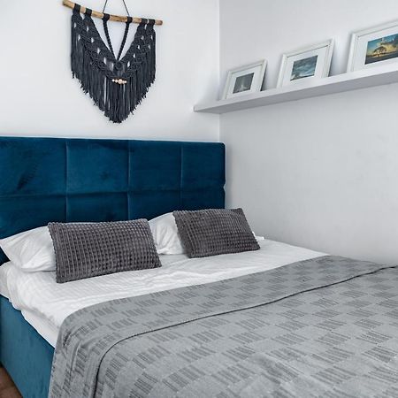 Apartament Primavera Z Miejscem Parkingowym Stary Toruń エクステリア 写真